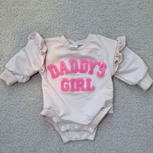 Baby Girl Sweatshirt Bodysuit 0-3M Pink “Daddy’s Girl” Cozy Outfit